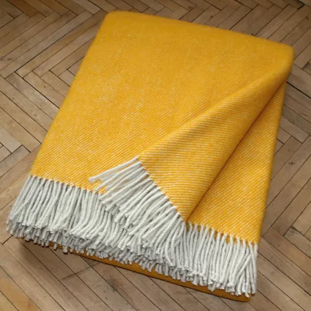 amarillo grande