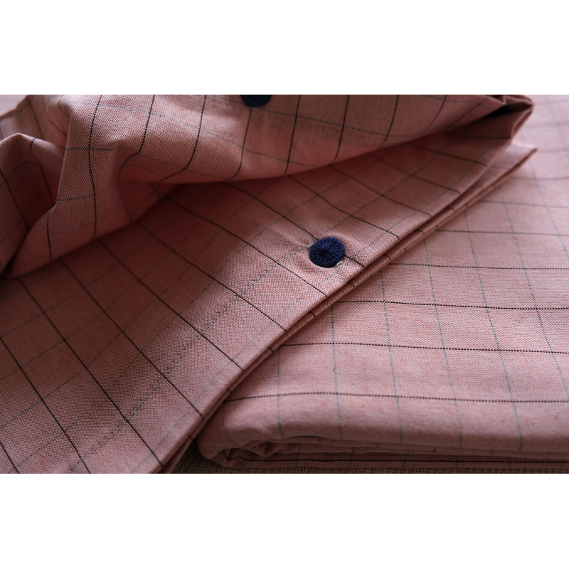 Bed linen by Durch Duo