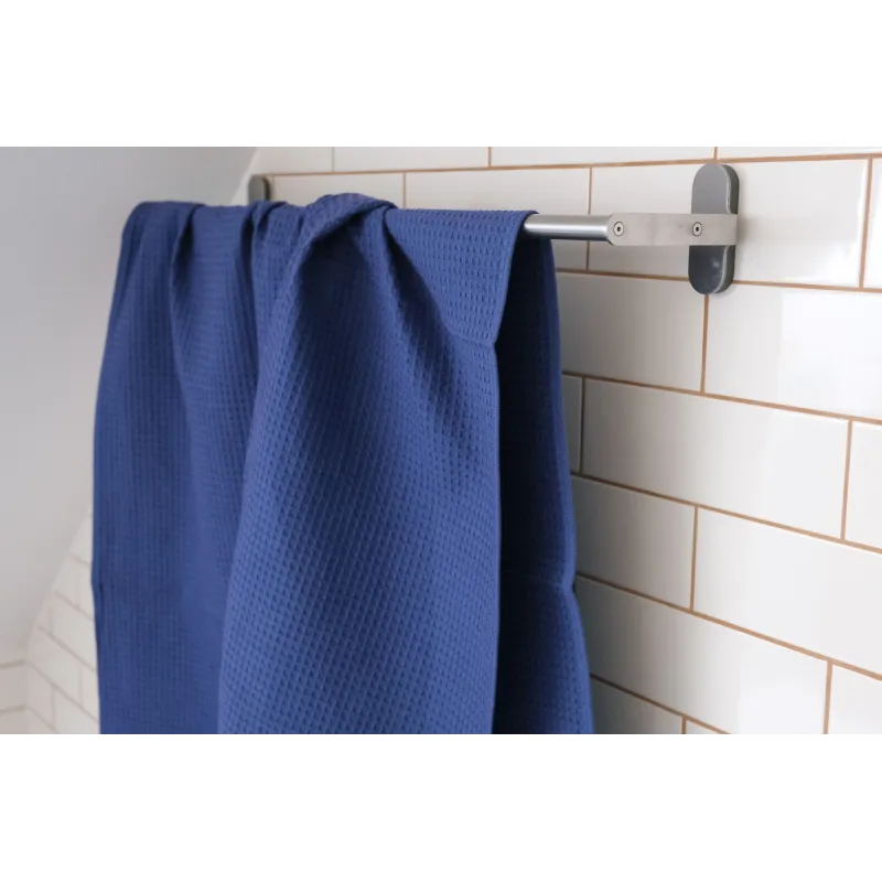 Serviette de bain en lin bleu