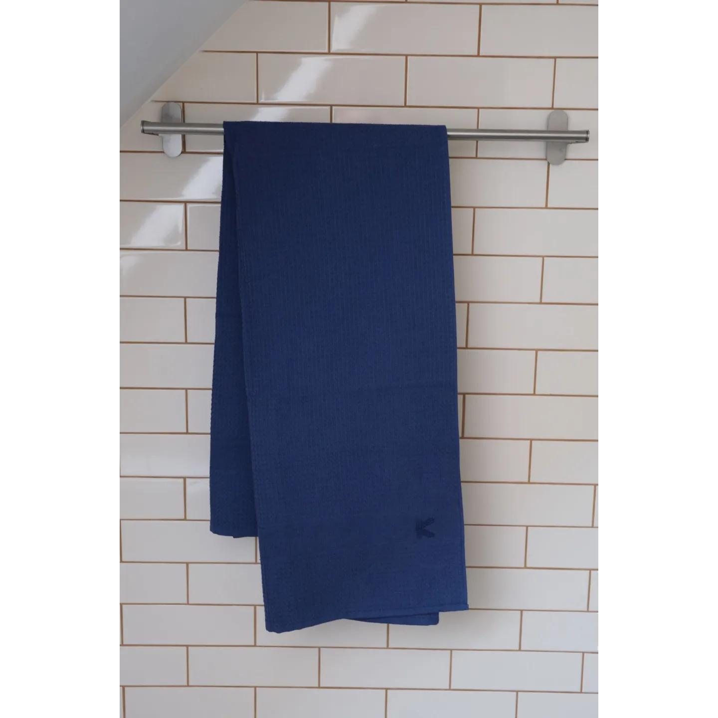 Serviette de bain en lin bleu
