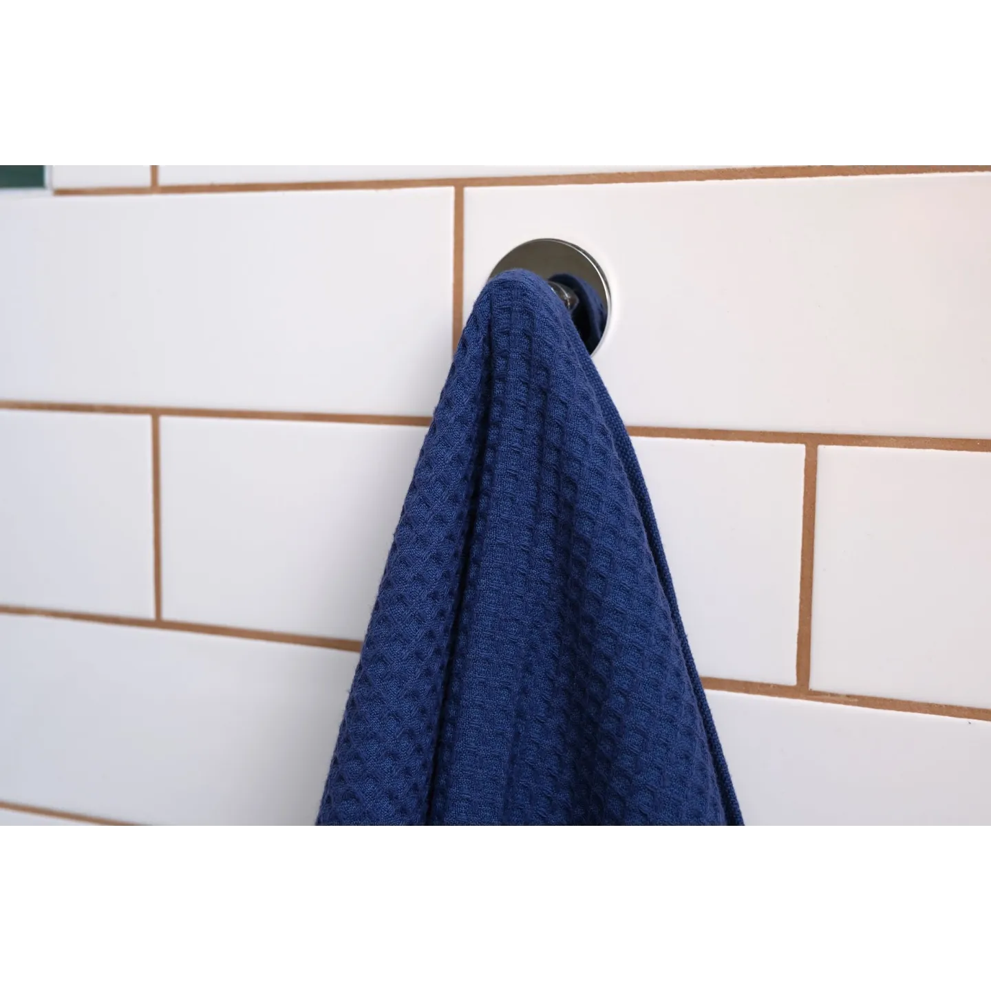 Serviette de bain en lin bleu