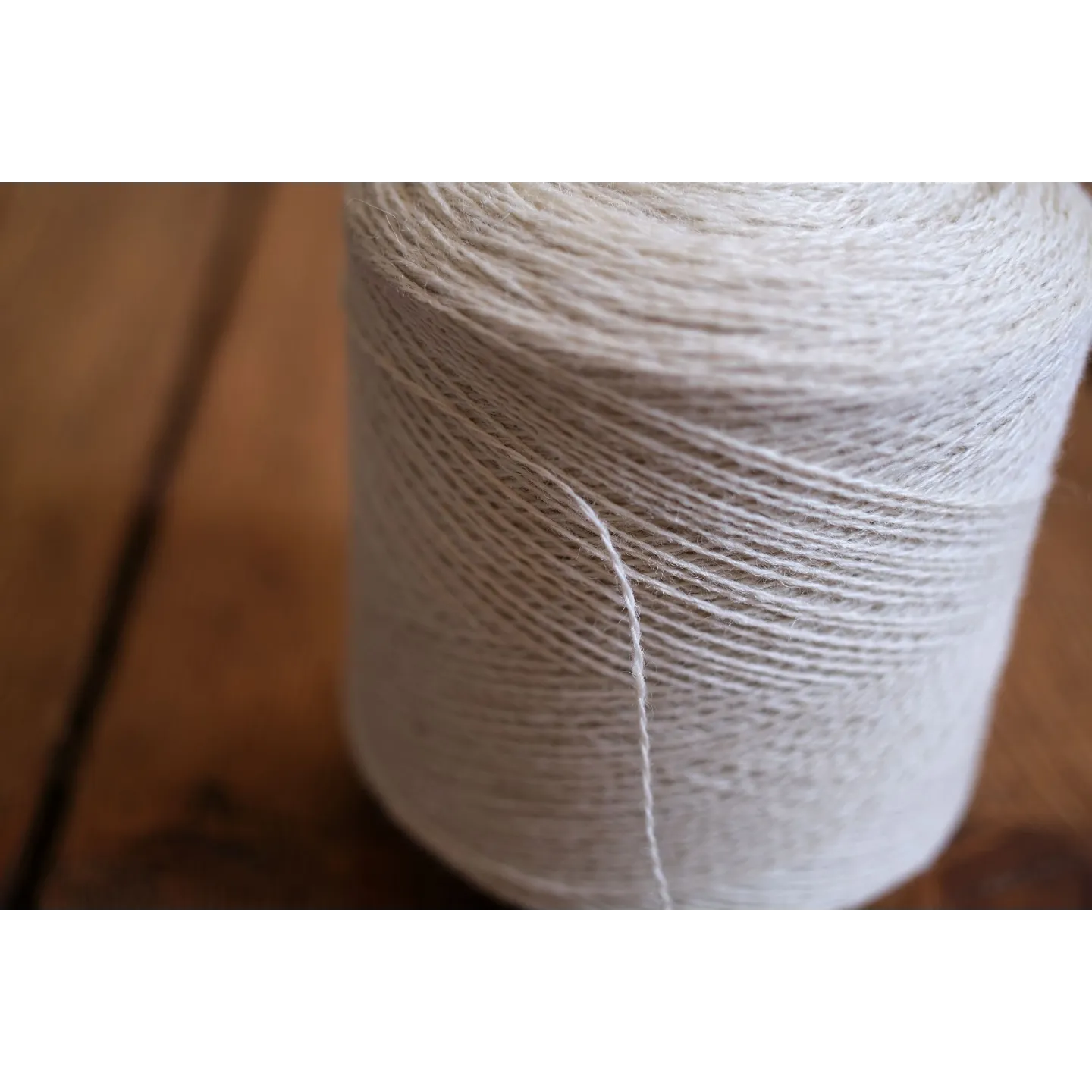 Wool yarn Elena 125tex / 2x