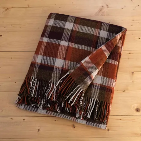 Plaid Houkr