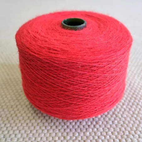 100% liptovská vlněná příze – červená 125tex/3x