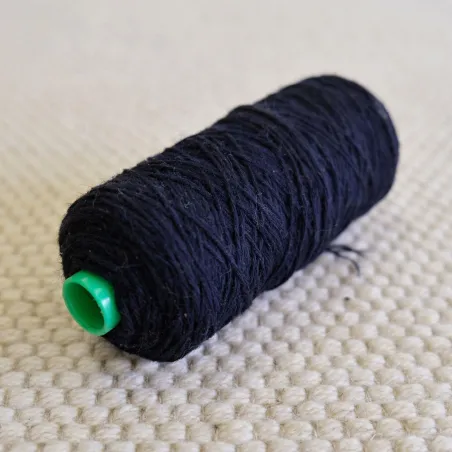 Zbytková 100% vlněná příze – černá (100tex/4x)
