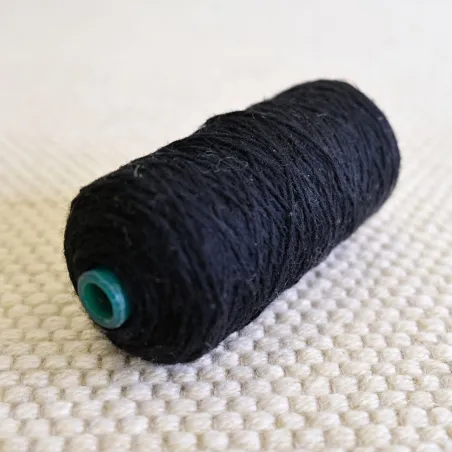 Zbytková 100% vlněná příze – černá (125tex/3x)