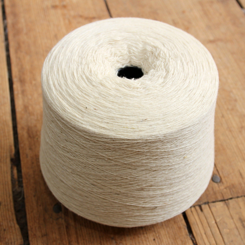 Wool yarn Elena 125tex