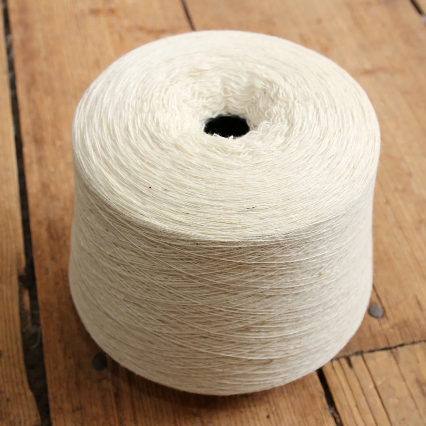 Wool yarn Elena 125tex